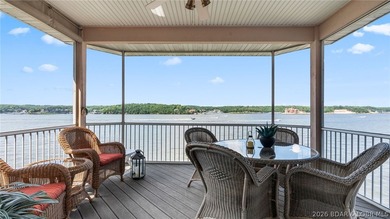 Luxury living with breathtaking views at the 20 MM of the Lake - photo 27