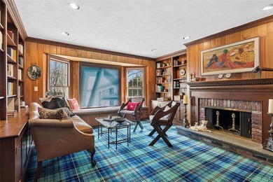 Once only every so often does a property with the most desired - photo 9