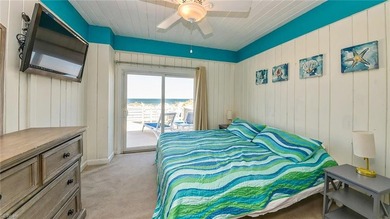 A true Sandbridge Original Flat-Top Oceanfront built like a - photo 29