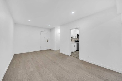 Welcome to Cryder Point. This sun-filled 1-bedroom, 1-bath co-op - photo 6