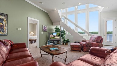 Luxury living with breathtaking views at the 20 MM of the Lake - photo 45