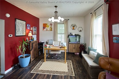 Spacious 2-story home in a convenient Dunbar location! This home - photo 5