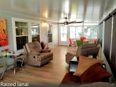 Stunning 3-Bed, 2-Bath Mobile Home in 55+ Gated Community - photo 5