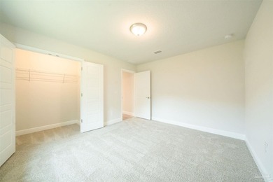 This new construction 1900 sq ft 3 bed 2 is conveniently located - photo 6