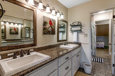 This beautiful 2 bedroom PLUS loft, making the condo live like a - photo 12