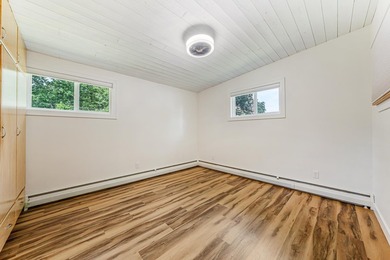 Charming and beautifully updated 3 bedroom 1 bath home situated - photo 13