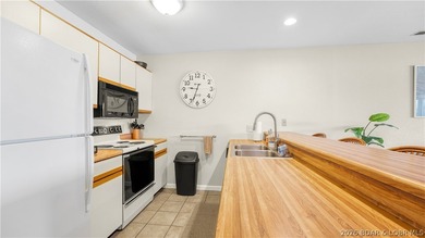 Discover the perfect waterfront retreat in the heart of Osage - photo 4
