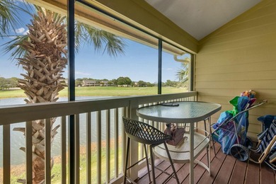 This beautiful 2 bedroom PLUS loft, making the condo live like a - photo 18