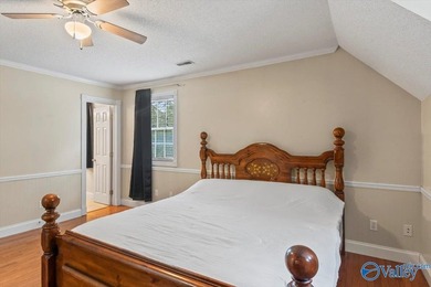 Discover this exceptional 4-bedroom, 4-bath home offering over - photo 28