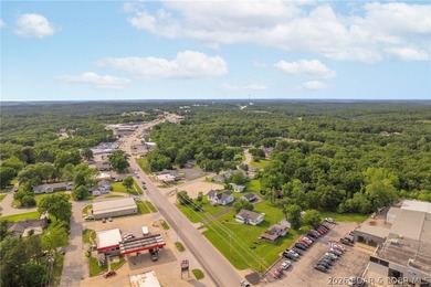 Prime Commercial Property in Camdenton! This versatile property - photo 9