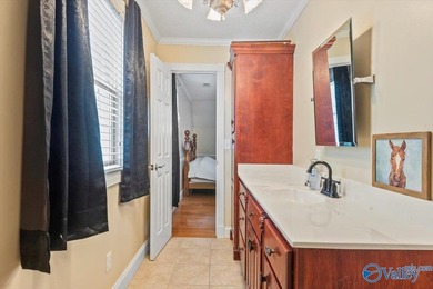 Discover this exceptional 4-bedroom, 4-bath home offering over - photo 31