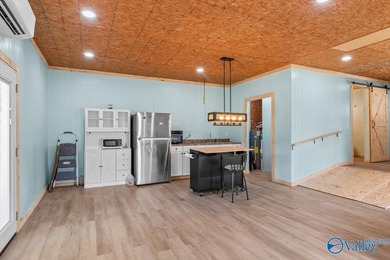 Discover this exceptional 4-bedroom, 4-bath home offering over - photo 41