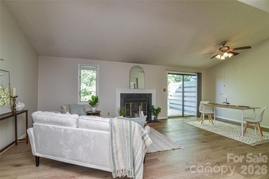 Enjoy low maintenance living and a prime location! Spacious - photo 5