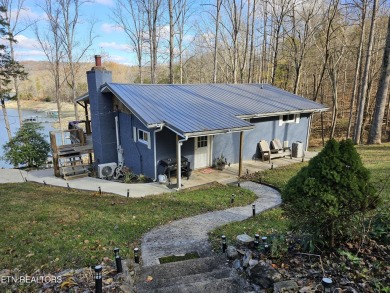 Lake Home For Sale in Sharps Chapel, Tennessee