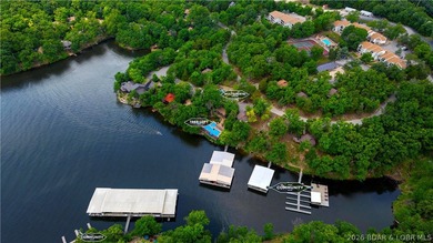 Enjoy treehouse-style living with true lakefront views and all - photo 37