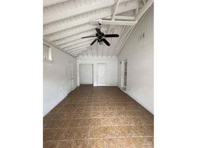 Affordable 3/2 Corner Lot Home - Ideal Starter or Investment! - photo 5