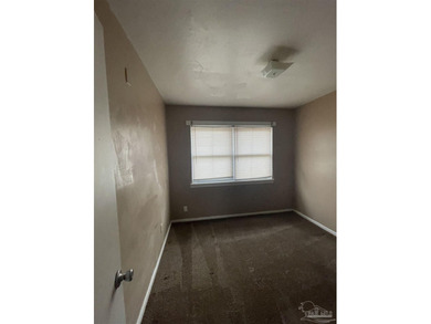 Affordable 3/2 Corner Lot Home - Ideal Starter or Investment! - photo 8