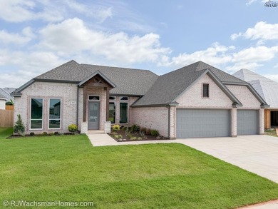 Preview images only - more to come! -- Experience modern comfort - photo 1