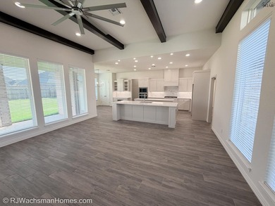 Preview images only - more to come! -- Experience modern comfort - photo 2