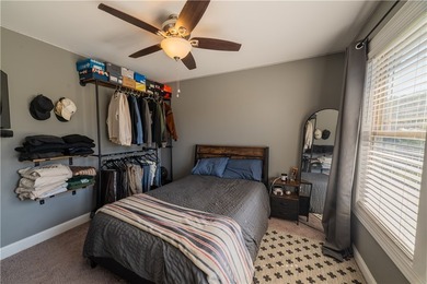 Step into style, space and convenience with this stunning nearly - photo 14