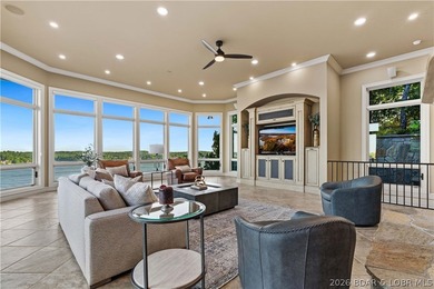 Experience exceptional craftsmanship & timeless design in this - photo 17