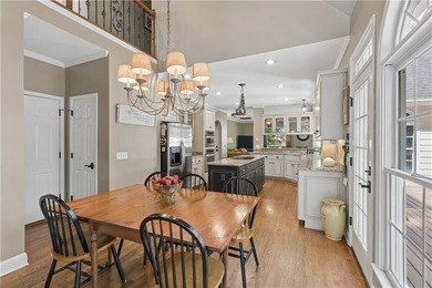 Southern Charm Meets Storybook Setting - Welcome to a truly - photo 17