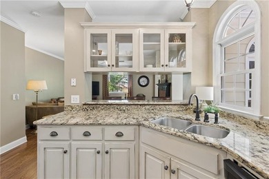 Southern Charm Meets Storybook Setting - Welcome to a truly - photo 27