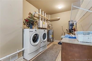 Experience exceptional craftsmanship & timeless design in this - photo 48