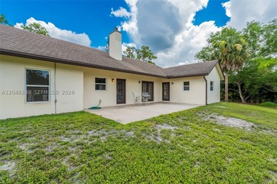 Experience the perfect blend of privacy, space, and convenience - photo 50