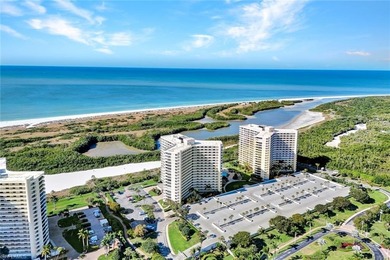 Marco Island Lake Area Condo For Sale in Marco Island Florida