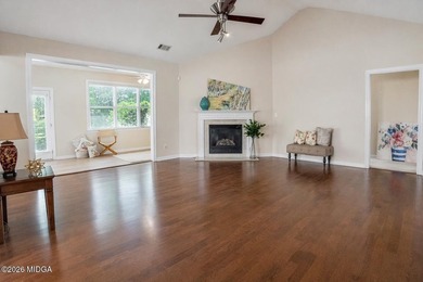 Welcome to 339 Fairways Drive, where everyday living meets - photo 7