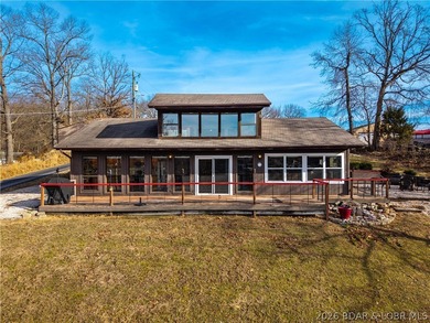 Lake of the Ozarks Home For Sale in Sunrise Beach Missouri