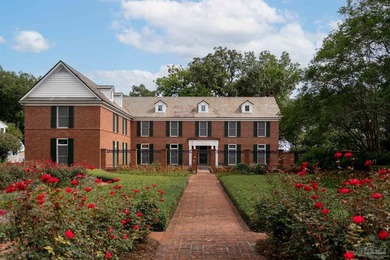 Gulf Breeze proper is one of the most sought-after addresses on - photo 1