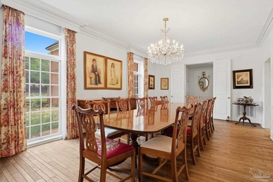 Gulf Breeze proper is one of the most sought-after addresses on - photo 7