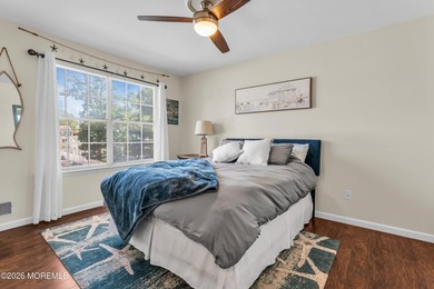Welcome to this spacious 2 story colonial in Shelter Cove. This - photo 19