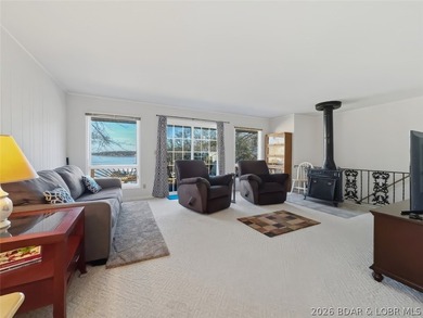 Updated Lake Front Home with Cove protection and Main Channel - photo 5