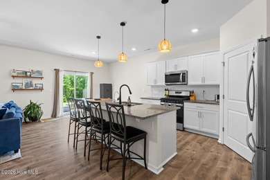 Welcome home to 1013 Ella Bengel Drive in the sought-after West - photo 10