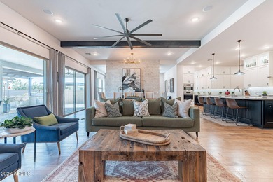 (private lake, pond, creek) Home For Sale in Queen Creek Arizona