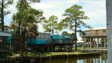 Lake Home Sale Pending in Horseshoe Beach, Florida