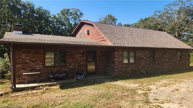 (private lake, pond, creek) Home Active Under Contract in Branch Arkansas