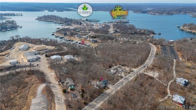 Discover the perfect combination of modern updates and lake-area - photo 5