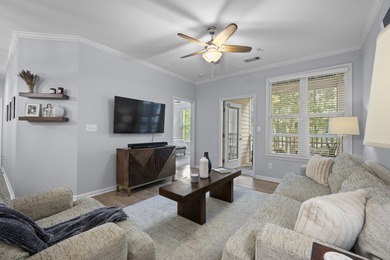 Beautiful 3 bed 2 bath condo on Daniel Island! Gourmet kitchen - photo 12