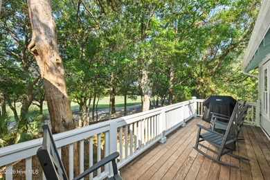 Golf course living wrapped in maritime forest privacy. Nestled - photo 15