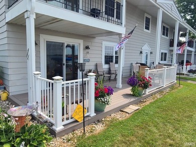 Enjoy lake living at its best in this charming 2-bedroom condo - photo 20