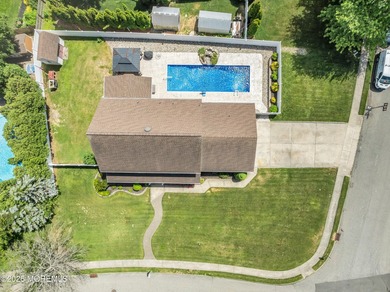 Highest/Best Mon. 7 PM 6/22 Welcome to one of the finest homes - photo 33