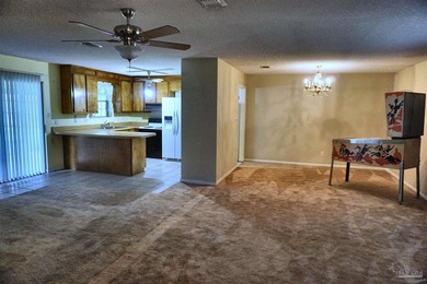 Solid all-brick 4-bedroom, 2-bath home on an oversized corner - photo 8