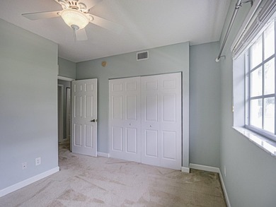 Beautifully maintained, move-in ready 2/2 + garage, impact - photo 14
