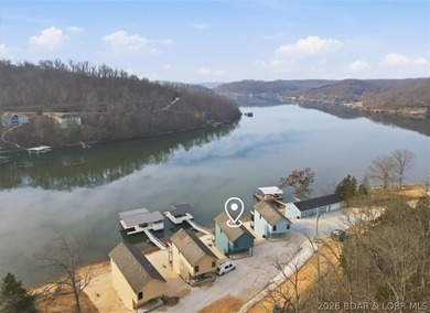 Lake of the Ozarks Home For Sale in Gravois Mills Missouri
