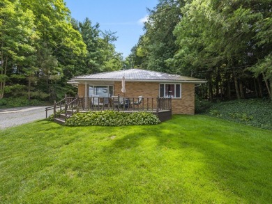 Lake Home Sale Pending in Conneaut Lake, Pennsylvania