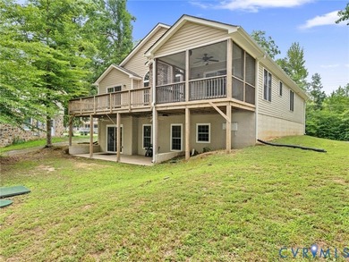 Experience the best of Lake Caroline living in this beautifully - photo 15